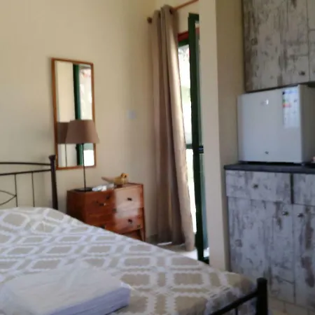 Marianti House 4 *